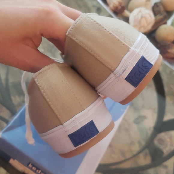 New RARE discontinued khaki keds - Picture 4 of 8